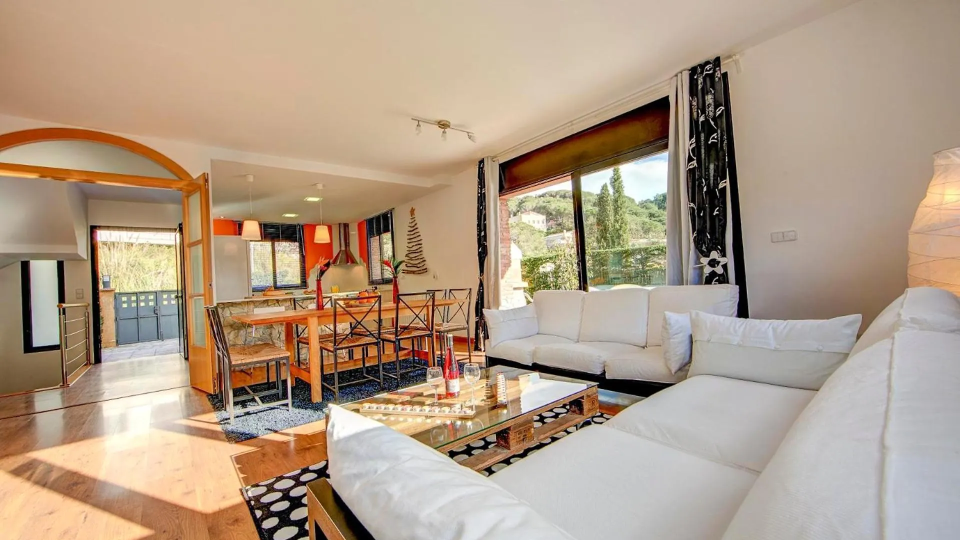 Vila Casa Malta By Vintage Travel Lloret de Mar 0*,